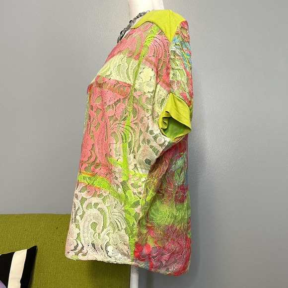 Save the Queen Green Pink Lace Short Dolman Sleeve Top - Picture 3 of 7